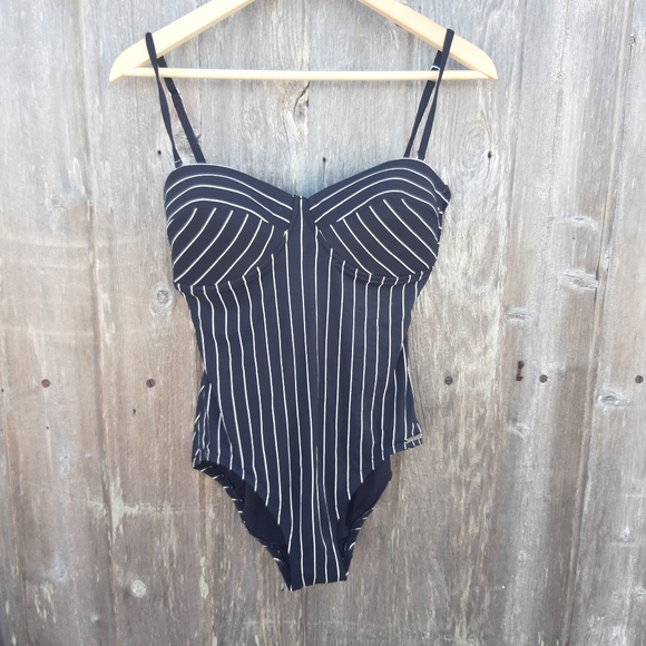Pinstripe one piece swimsuit - Picture 1 of 3